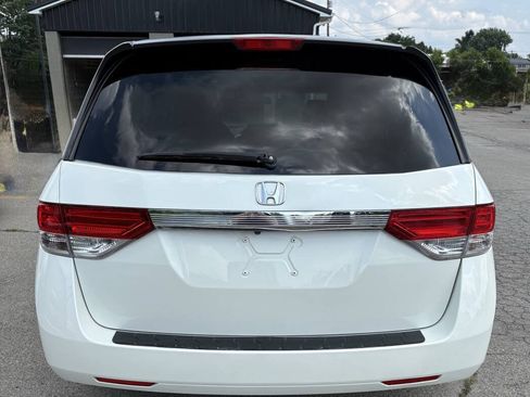 Used 2016 Honda Odyssey EX image 3