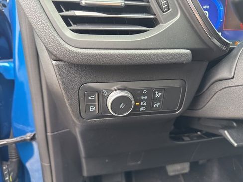 Used 2020 Ford Escape Titanium w/ Titanium Premium Package 2.0 image 20