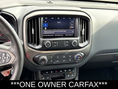 Used 2022 Chevrolet Colorado Z71 w/ Z71 Midnight Edition AWD/4WD image 17