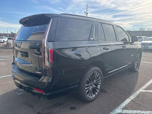 Used 2023 Cadillac Escalade V image 3