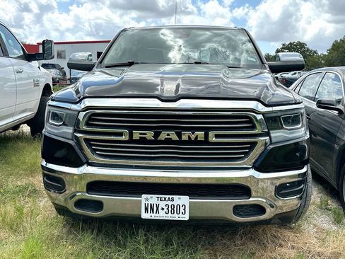 Used 2019 RAM 1500 Laramie w/ Trailer Tow Group AWD/4WD image 2