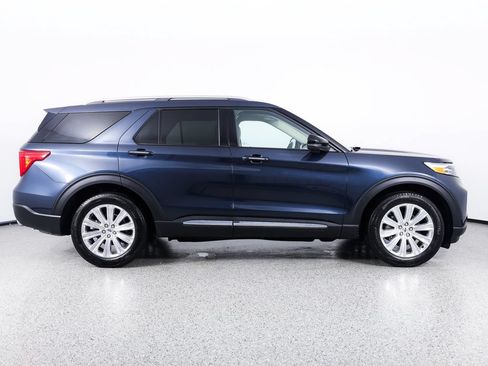 Used 2023 Ford Explorer Limited w/ Equipment Group 301A AWD/4WD image 10