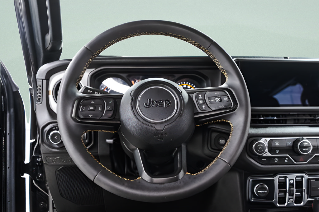 Used 2024 Jeep Wrangler Unlimited Sport AWD/4WD image 9
