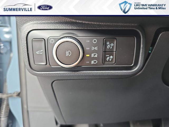 New 2026 Ford Explorer Active w/ Active Comfort Package RWD image 32