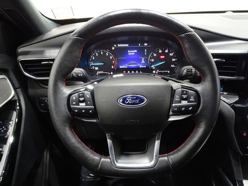 Used 2022 Ford Explorer ST-Line w/ Class IV Trailer Tow Package image 25