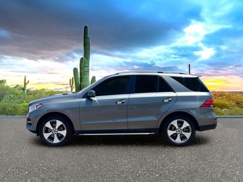 Used 2017 Mercedes-Benz GLE 350 image 3