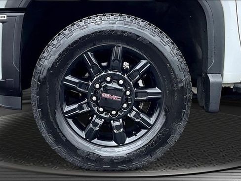 Used 2024 GMC Sierra 2500 AT4 w/ AT4 Premium Plus Package AWD/4WD image 35