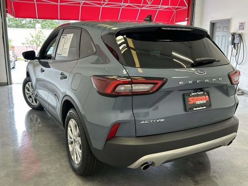 Used 2025 Ford Escape Active FWD image 5