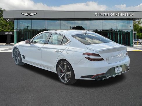 Used 2025 Genesis G70 3.3T Advanced image 5