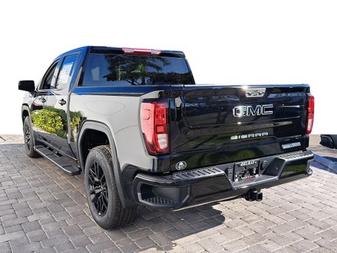 New 2026 GMC Sierra 1500 Elevation w/ LPO, Elevation Black Package image 4