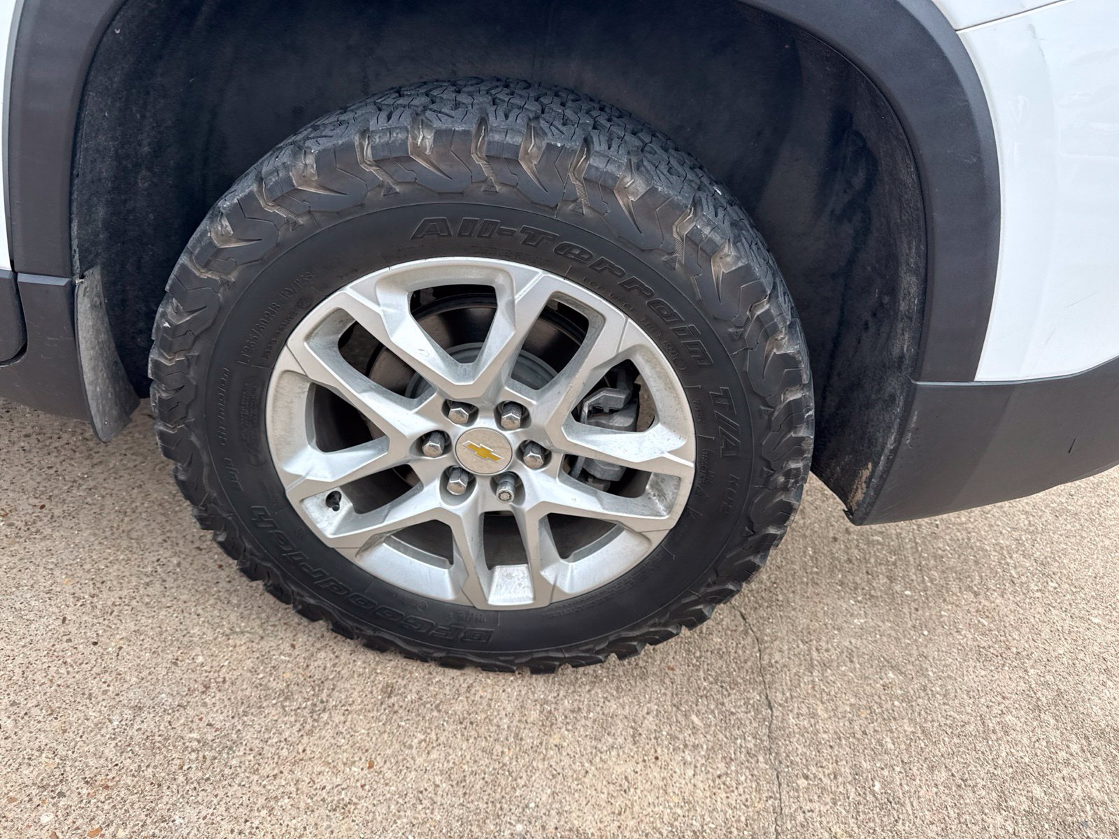 Used 2020 Chevrolet Traverse LT FWD image 6