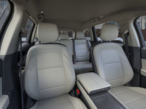 New 2026 Lincoln Nautilus Premier image 10