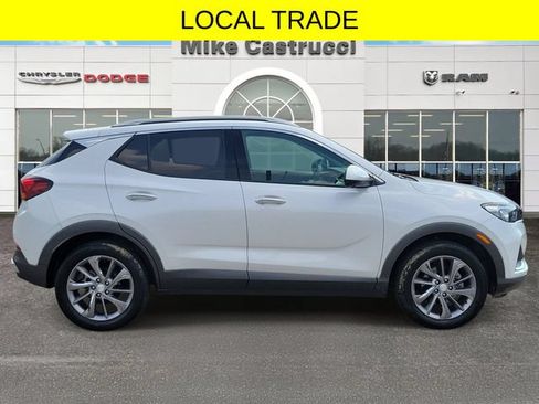 Used 2023 Buick Encore GX Essence w/ Advanced Technology Package AWD/4WD image 3