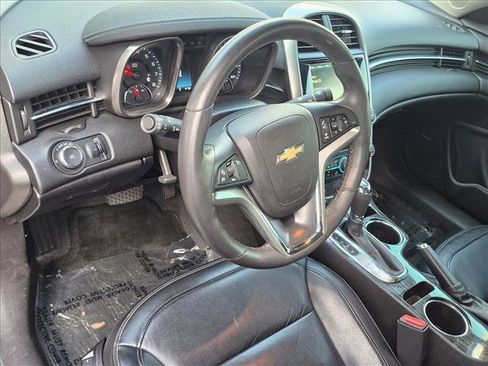 Used 2014 Chevrolet Malibu LTZ image 10