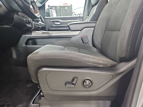 Used 2021 RAM 1500 Big Horn AWD/4WD image 33
