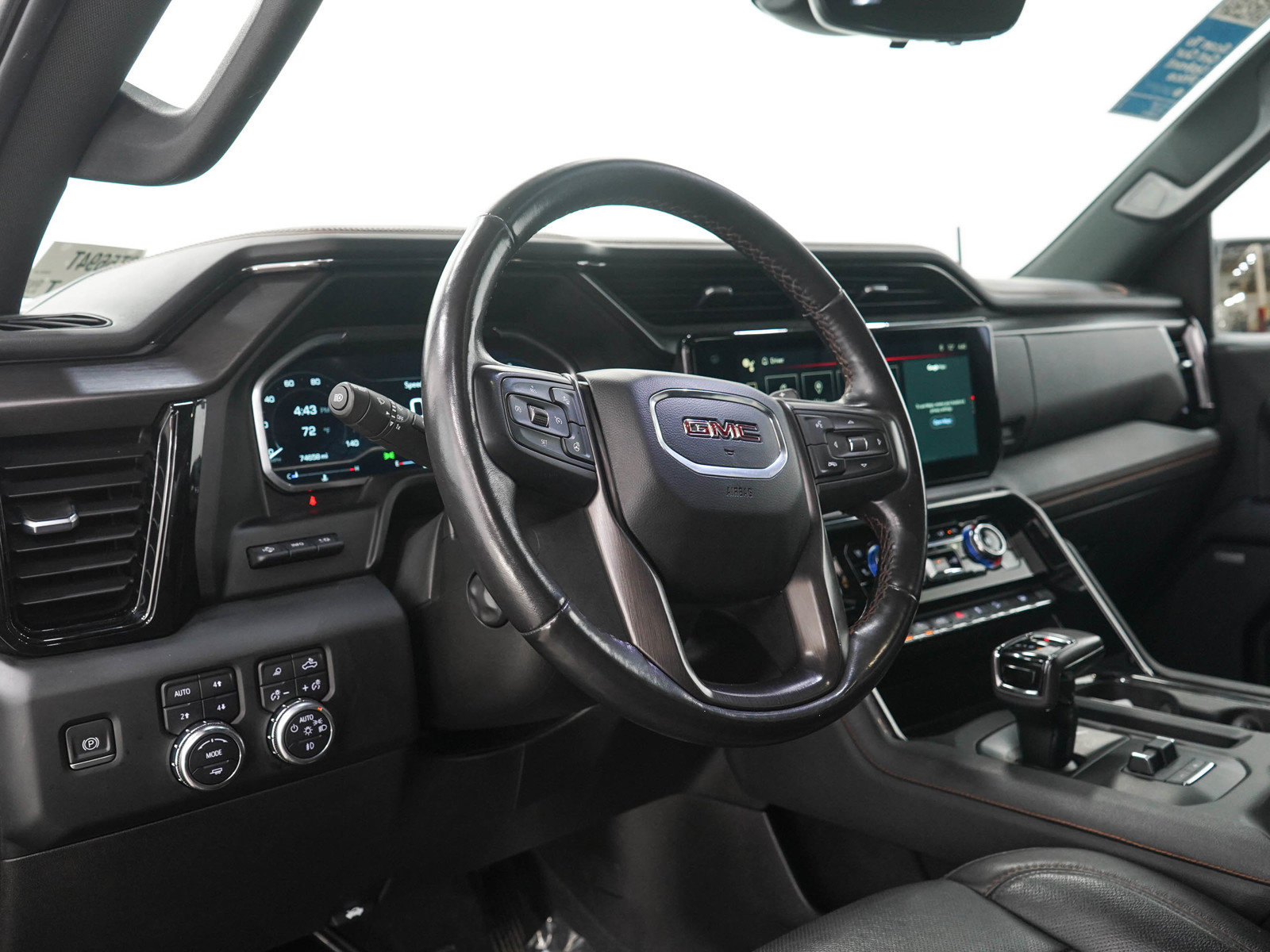 Used 2022 GMC Sierra 1500 AT4 w/ AT4 Premium Package AWD/4WD image 26