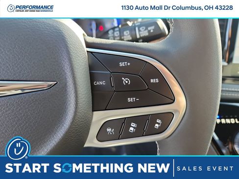 New 2026 Chrysler Pacifica Select image 29