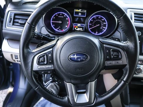 Used 2017 Subaru Outback 2.5i Limited image 17