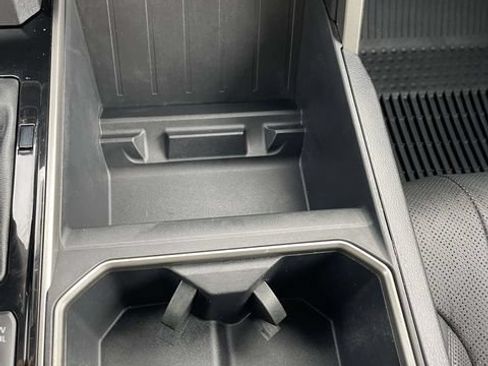 Used 2023 Toyota Tundra SR5 w/ SR5 Premium Package AWD/4WD image 37