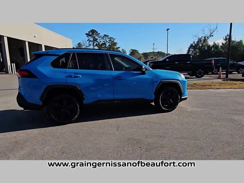 Used 2019 Toyota RAV4 LE image 34