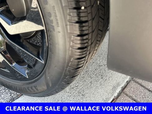 Certified 2023 Volkswagen Taos S FWD image 10