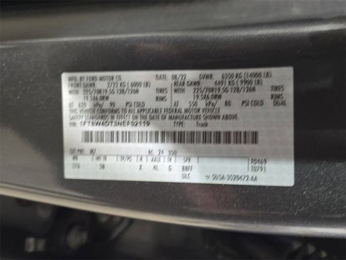 Used 2022 Ford F450 Lariat w/ FX4 Off-Road Package image 35