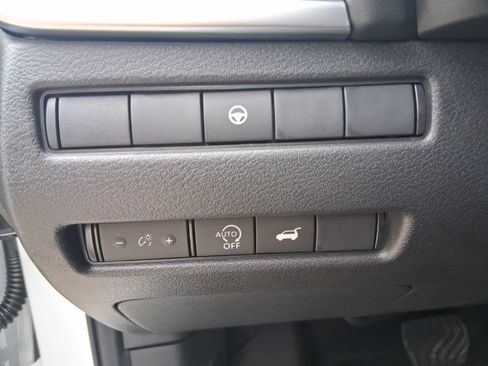 New 2026 Nissan Rogue SV AWD/4WD image 27