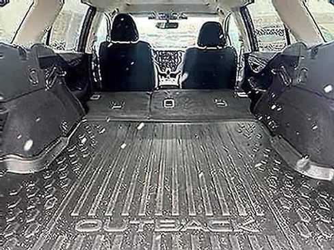 Certified 2025 Subaru Outback Premium AWD/4WD image 10