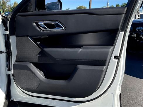 Used 2026 Land Rover Range Rover Velar Dynamic SE AWD/4WD image 25