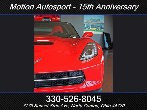 Used 2017 Chevrolet Corvette Stingray Coupe w/ 1LT RWD image 6