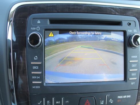 Used 2017 Buick Enclave Premium image 5