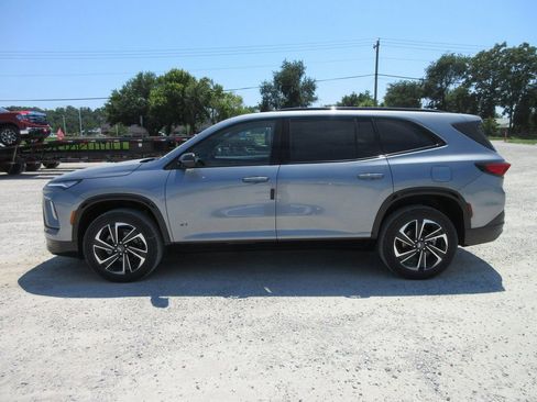New 2026 Buick Enclave Sport Touring FWD image 8