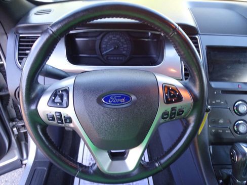 Used 2013 Ford Taurus SEL AWD image 14