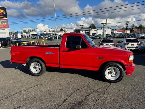 Used 1993 Ford F150 Lightning RWD image 19