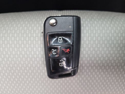 Used 2019 Volkswagen Jetta S w/ Driver Assistance Package FWD image 32