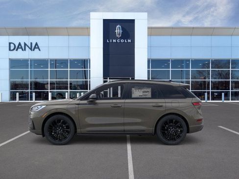 New 2026 Lincoln Corsair Grand Touring AWD/4WD image 3
