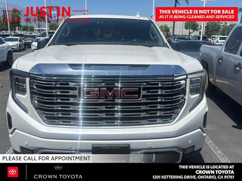 Used 2024 GMC Sierra 1500 Denali AWD/4WD image 2