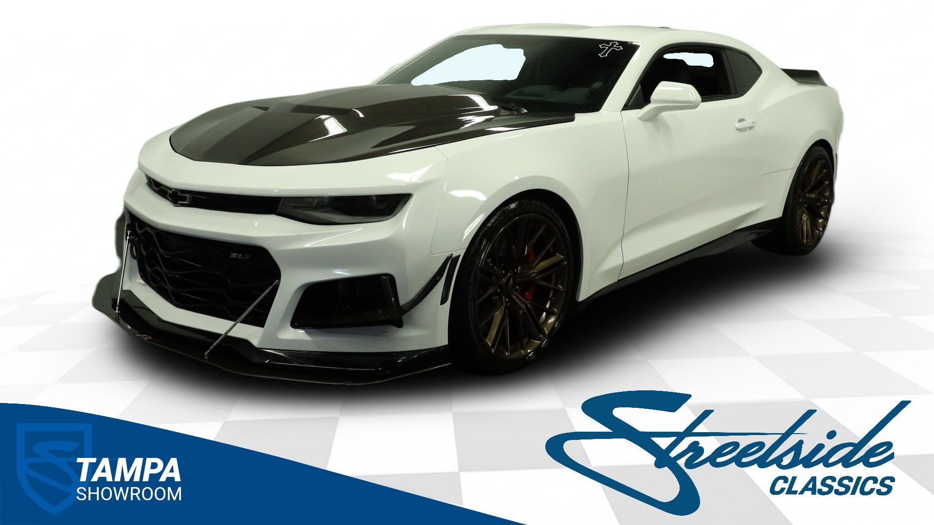 Used 2018 Chevrolet Camaro ZL1 RWD image 1