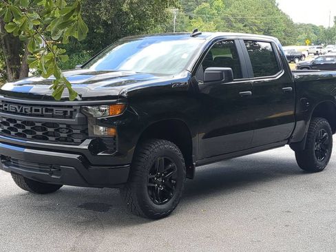 New 2026 Chevrolet Silverado 1500 Custom Trail Boss w/ Dark Appearance Package AWD/4WD image 8