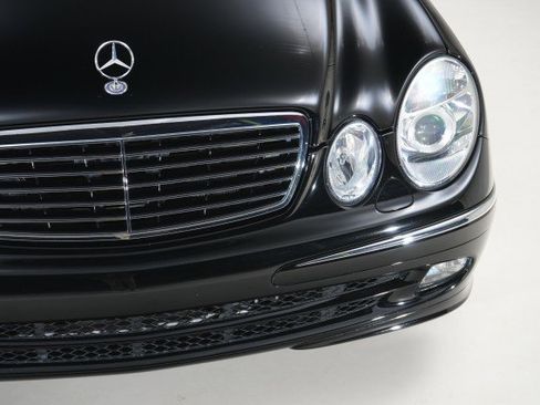 Used 2006 Mercedes-Benz E 350 Sedan image 14