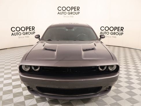 Used 2023 Dodge Challenger SXT w/ Plus Package RWD image 10