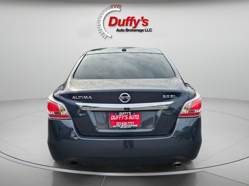Used 2015 Nissan Altima 3.5 SL FWD image 18