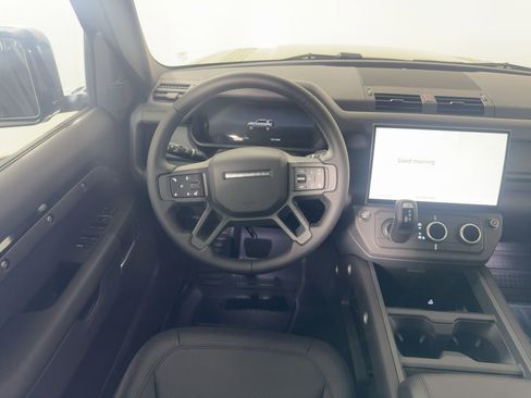 New 2026 Land Rover Defender 110 X-Dynamic SE image 26