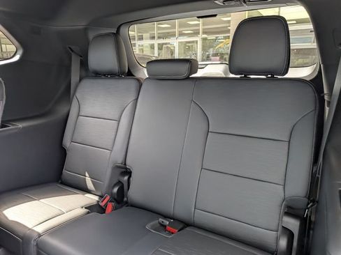 New 2026 Buick Enclave Sport Touring w/ Power Package FWD image 20