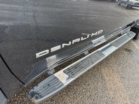Used 2020 GMC Sierra 2500 Denali image 11