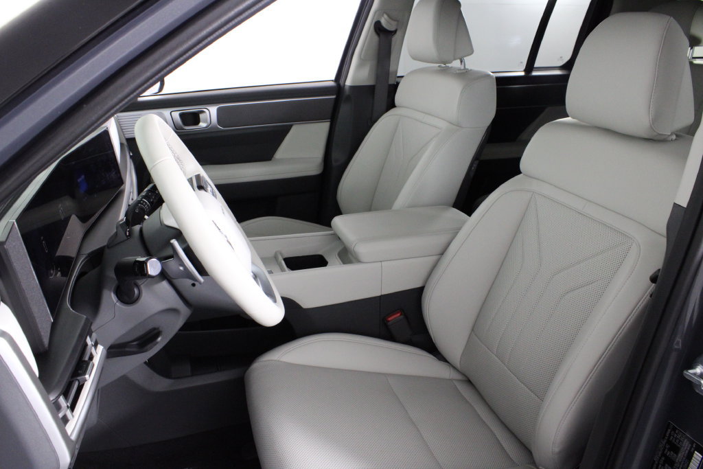Certified 2026 Hyundai Santa Fe SEL FWD image 21