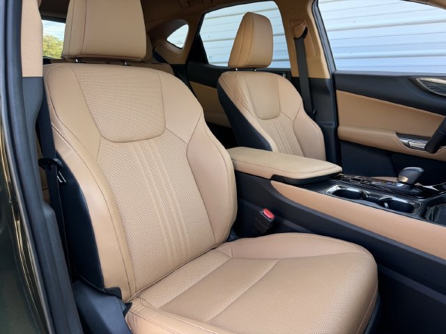Used 2024 Lexus NX 250 FWD image 26
