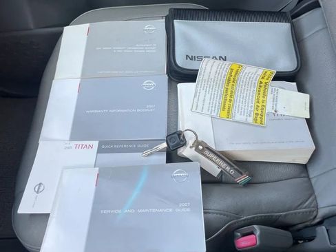 Used 2007 Nissan Titan LE image 14
