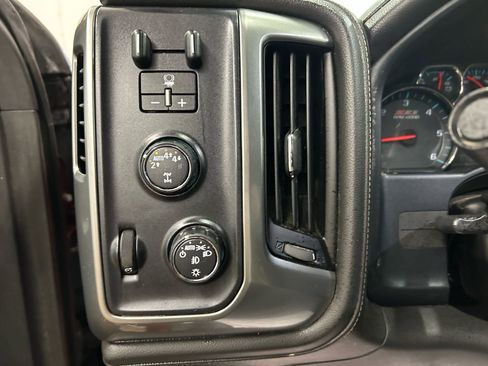 Used 2018 Chevrolet Silverado 1500 LTZ Z71 w/ LTZ Plus Package image 14