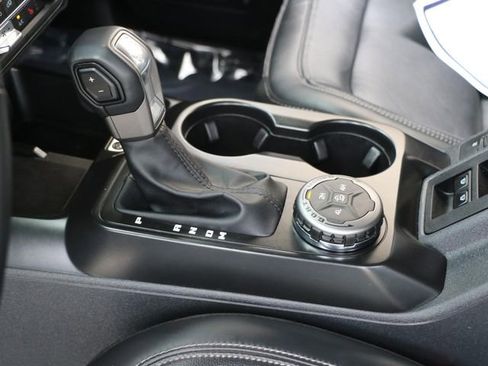 Used 2025 Ford Bronco Outer Banks AWD/4WD image 30